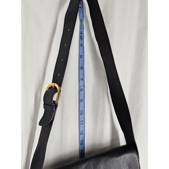 LANCEL VINTAGE BLACK LEATHER SHOULDER BAG – FRONT FLAP – MADE IN ITALY 10"x8"x4" - Picture 14 of 16